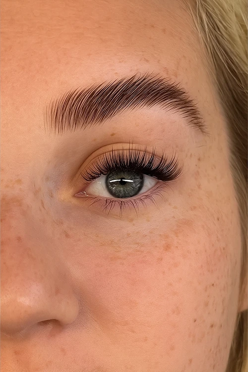 Brow Lamination & Lash Extensions